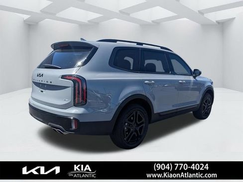 Used 2025 Kia Telluride EX X-Line image 3