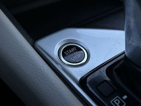 Used 2025 Nissan Altima 2.5 SV image 23