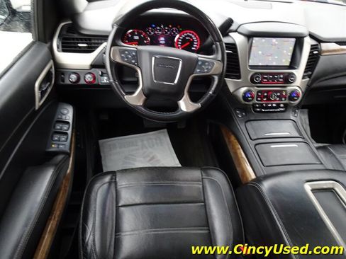Used 2015 GMC Yukon XL Denali AWD/4WD image 8