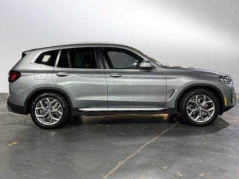 Used 2024 BMW X3 xDrive30i w/ Premium Package AWD/4WD image 2