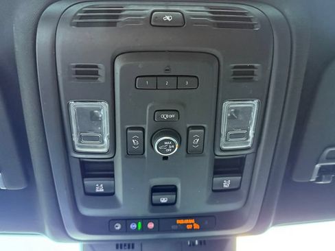 Used 2021 Cadillac Escalade ESV Sport w/ Driver Assist Tech Package AWD/4WD image 45