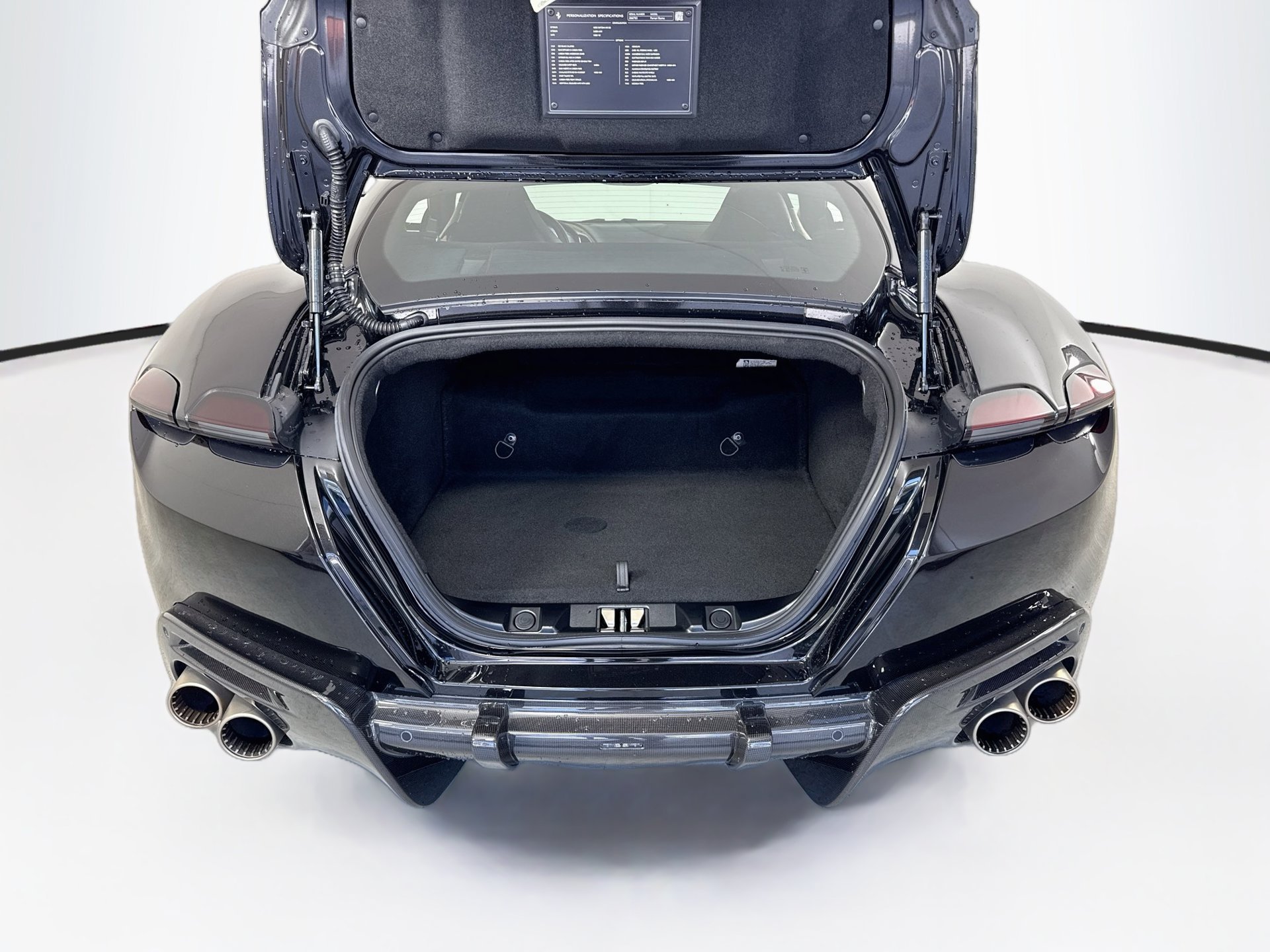 Certified 2021 Ferrari Roma RWD image 27