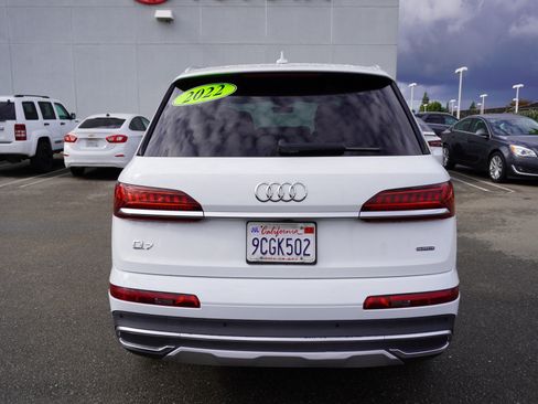 Used 2022 Audi Q7 3.0T Prestige image 10