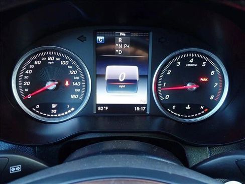 Used 2019 Mercedes-Benz GLC 300 4MATIC Coupe image 27