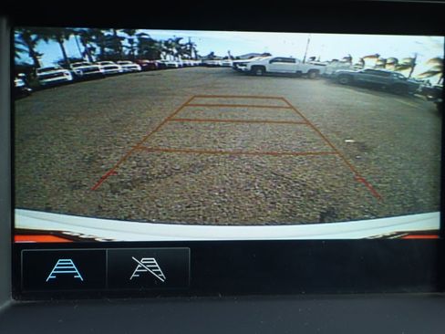 Used 2019 GMC Acadia SLE image 30