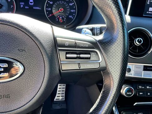 Used 2020 Kia Stinger GT-Line RWD image 23
