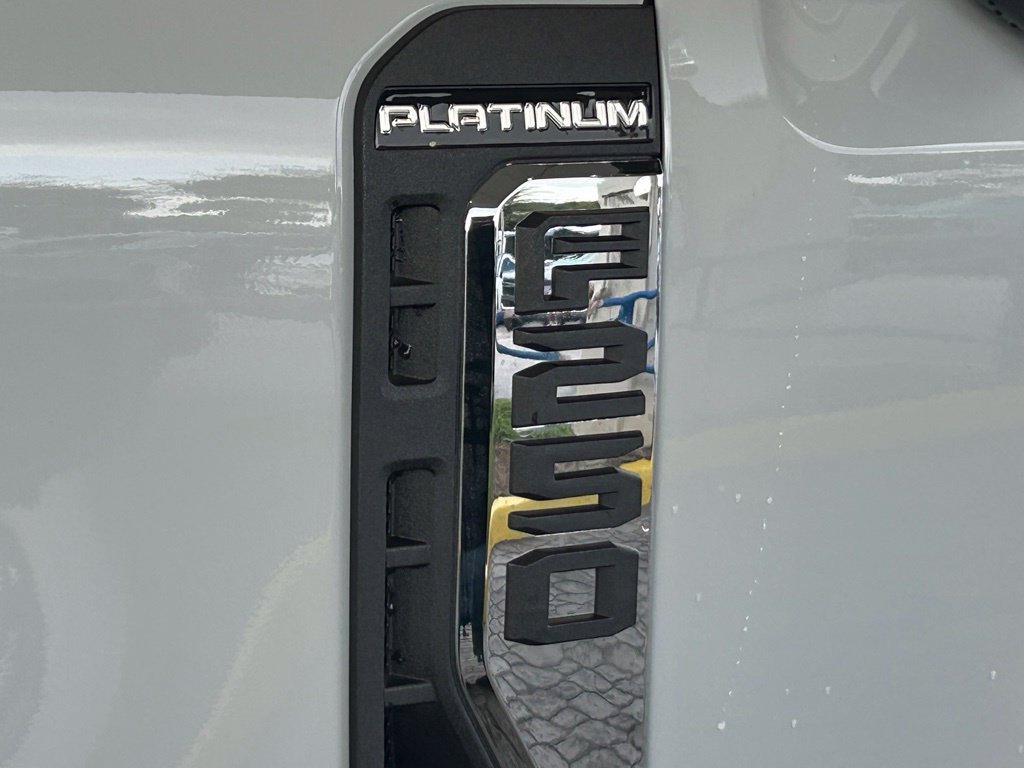 Used 2026 Ford F250 Platinum w/ Platinum Plus Package AWD/4WD image 21