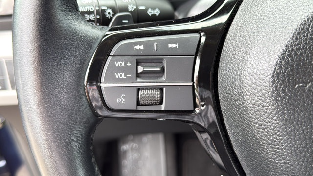 Used 2023 Honda Pilot Elite image 13