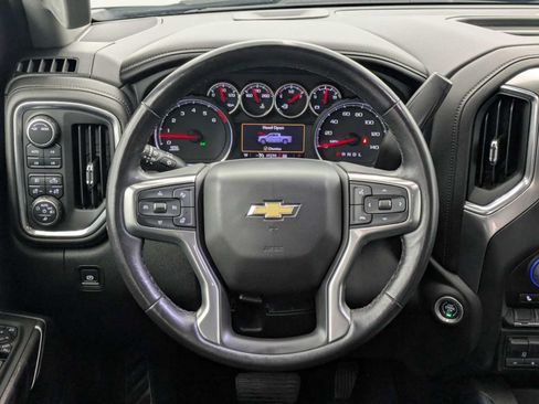 Used 2022 Chevrolet Silverado 2500 LTZ w/ LTZ Convenience Package AWD/4WD image 25