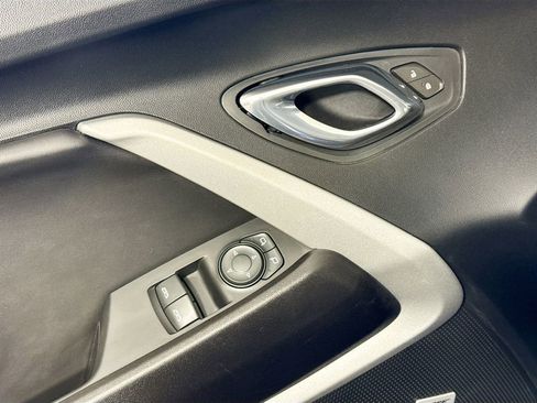 Used 2019 Chevrolet Camaro LT w/ RS Package image 18