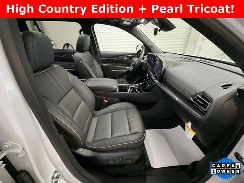 Used 2025 Chevrolet Traverse High Country w/ LPO, Floor Liner Package image 27