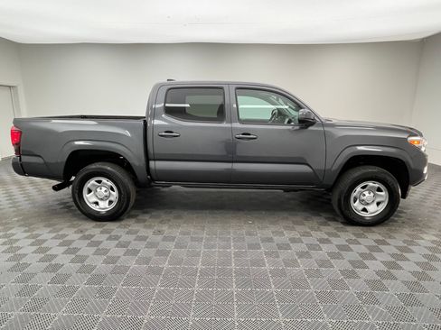 Used 2023 Toyota Tacoma SR AWD/4WD image 5