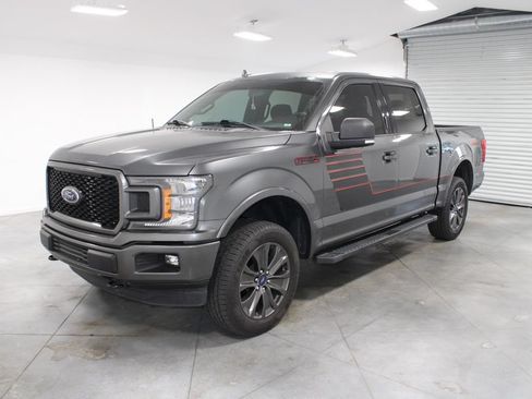 Used 2018 Ford F150 XLT w/ Equipment Group 302A Luxury AWD/4WD image 4