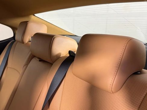Used 2024 Lexus ES 350 w/ Premium Package FWD image 24
