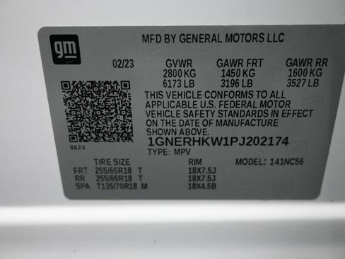 Certified 2023 Chevrolet Traverse LT FWD image 28