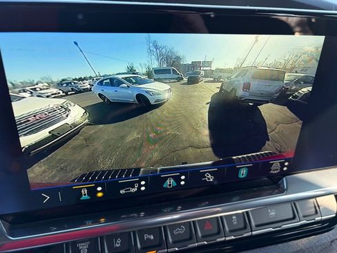 Used 2025 Chevrolet Silverado 3500 LTZ w/ LTZ Plus Package image 41