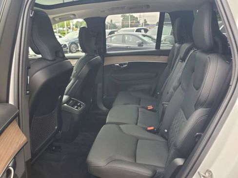 Certified 2025 Volvo XC90 B5 Plus AWD/4WD image 26