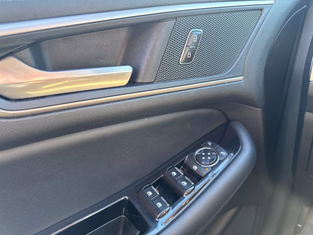 Used 2019 Ford Edge SEL w/ Equipment Group 201A AWD/4WD image 27