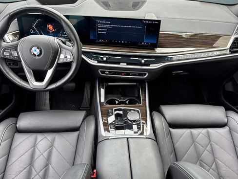 Used 2025 BMW X5 xDrive40i image 17