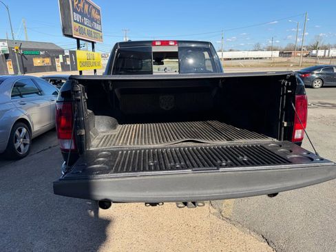 Used 2014 RAM 1500 Big Horn image 31