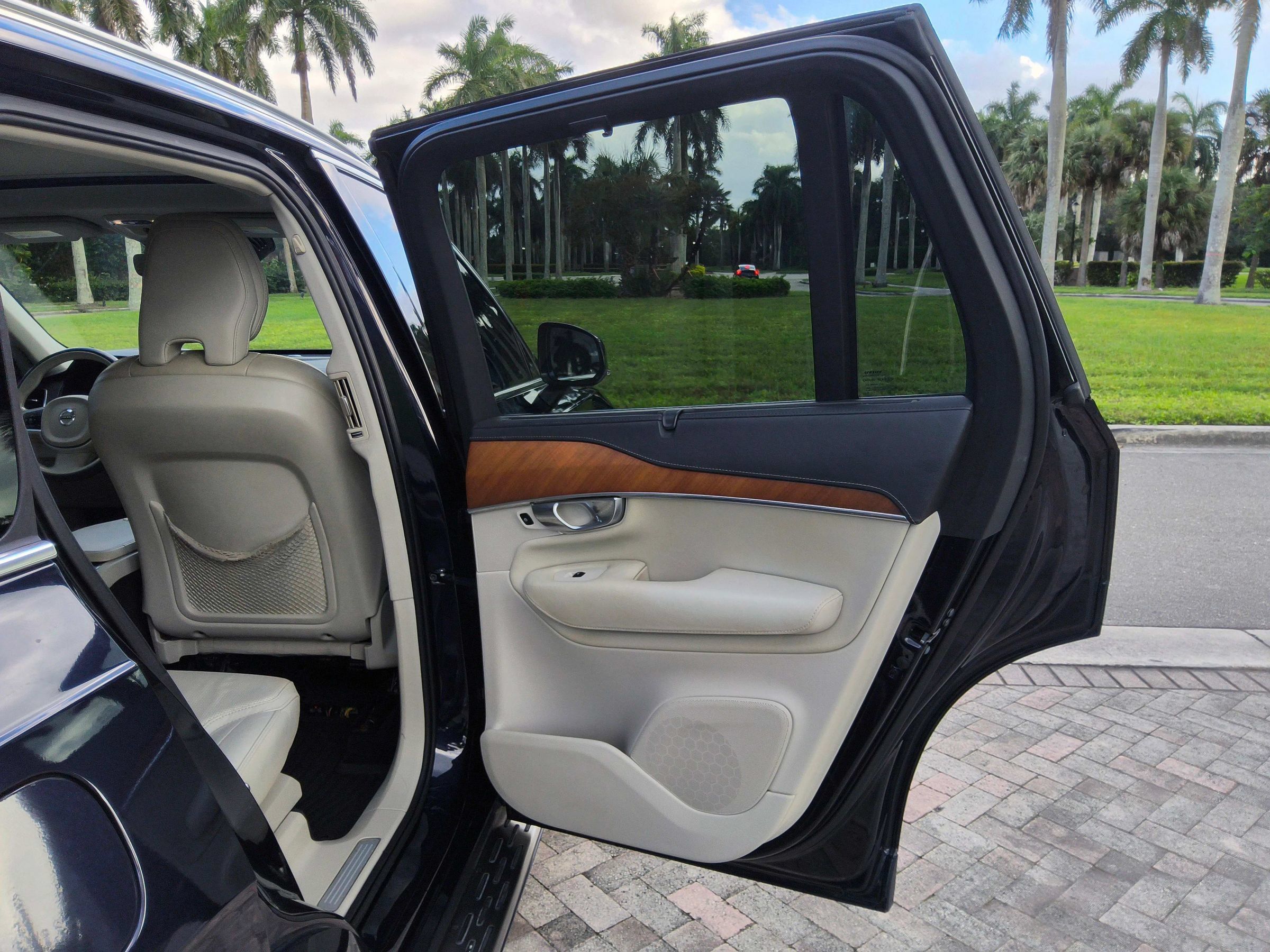 Used 2019 Volvo XC90 T6 Inscription w/ Advanced Package AWD/4WD image 43