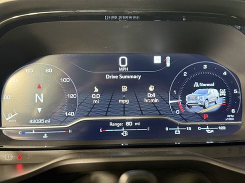 Used 2023 GMC Yukon Denali Ultimate image 18