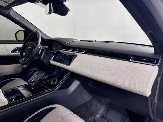 Used 2020 Land Rover Range Rover Velar R-Dynamic S AWD/4WD image 31