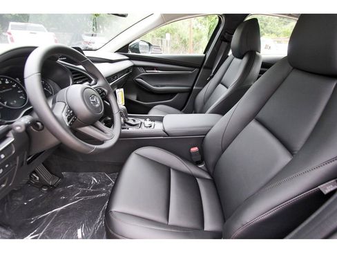 New 2026 MAZDA MAZDA3 2.5 S Sedan w/ Preferred Pkg FWD image 10