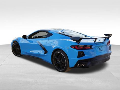 Certified 2022 Chevrolet Corvette Stingray Coupe w/ Engine Appearance Package image 8