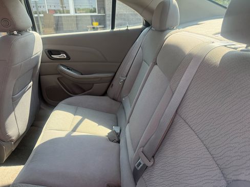 Used 2015 Chevrolet Malibu LS w/ Protection Package image 9