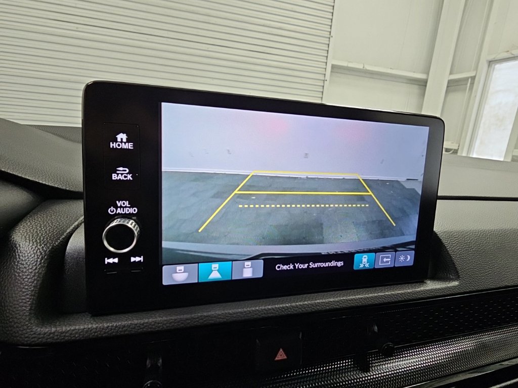 Used 2025 Honda CR-V EX-L image 17