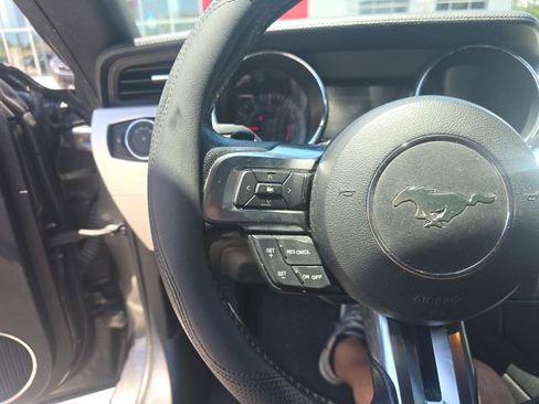 Used 2016 Ford Mustang Premium RWD image 14