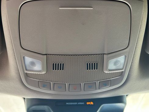 Used 2024 Ford Expedition XLT AWD/4WD image 55