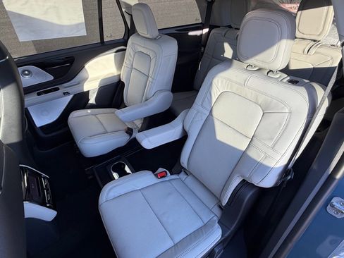 New 2026 Lincoln Aviator Reserve AWD/4WD image 22