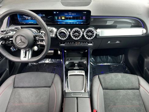 New 2025 Mercedes-Benz GLB 35 AMG 4MATIC image 15
