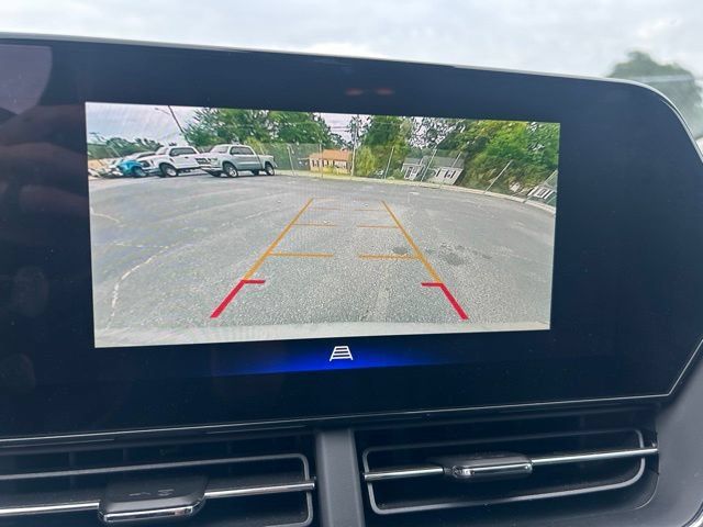 Used 2026 Chevrolet Trax LT w/ Driver Confidence Package FWD image 10