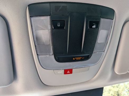 Certified 2025 Kia Sportage EX FWD image 22