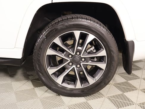 Used 2021 Jeep Grand Cherokee L Overland w/ Advanced Protech Group III image 21