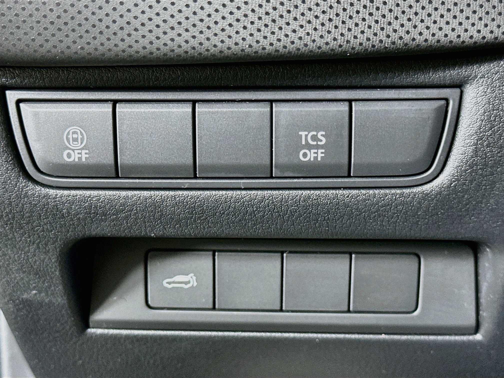 Used 2025 MAZDA CX-50 AWD 2.5 S w/ Preferred Package image 17