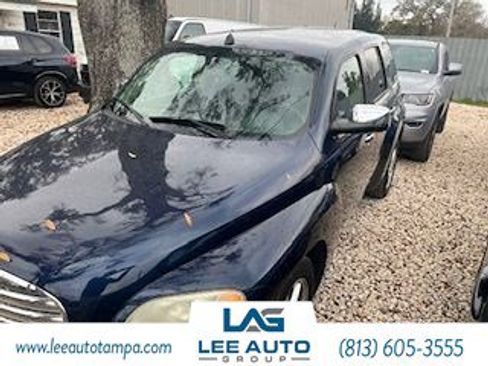 Used 2009 Chevrolet HHR LT image 3