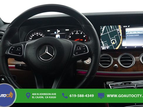 Used 2017 Mercedes-Benz E 300 image 5