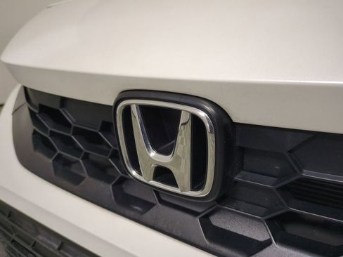 Used 2023 Honda Civic Sport image 13