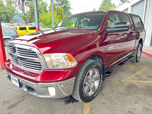 Used 2018 RAM 1500 Big Horn image 3