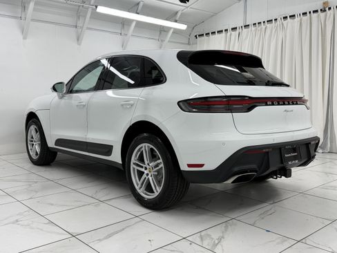 New 2026 Porsche Macan image 14