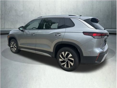 New 2026 Volkswagen Tiguan S AWD/4WD image 3