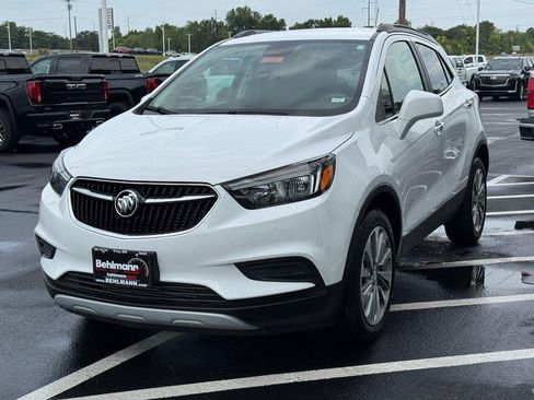 Used 2020 Buick Encore Preferred w/ Safety Package FWD image 11