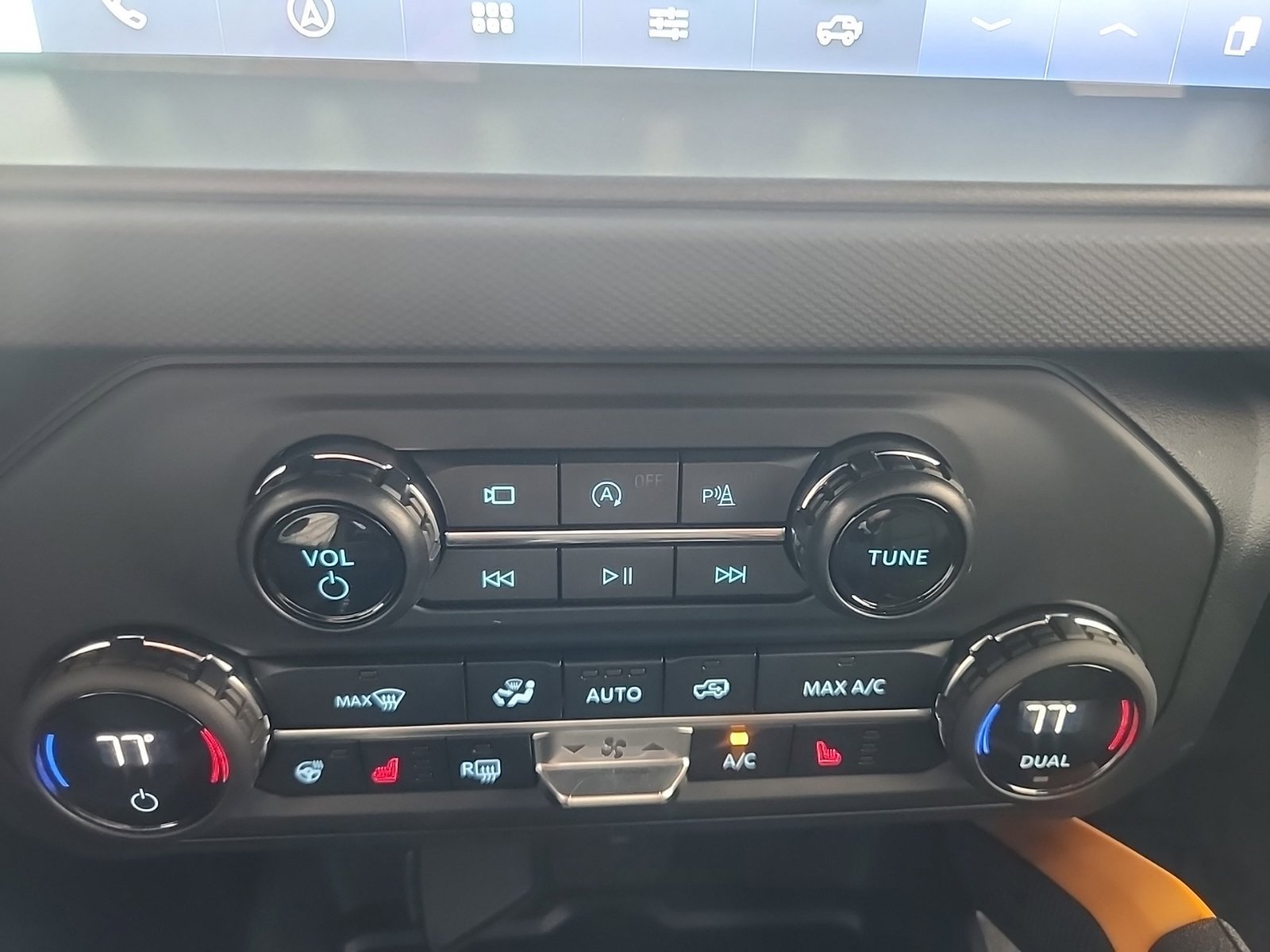 Used 2024 Ford Bronco Badlands AWD/4WD image 24
