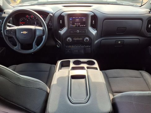 Used 2026 Chevrolet Silverado 2500 Custom w/ Custom Value Package AWD/4WD image 9