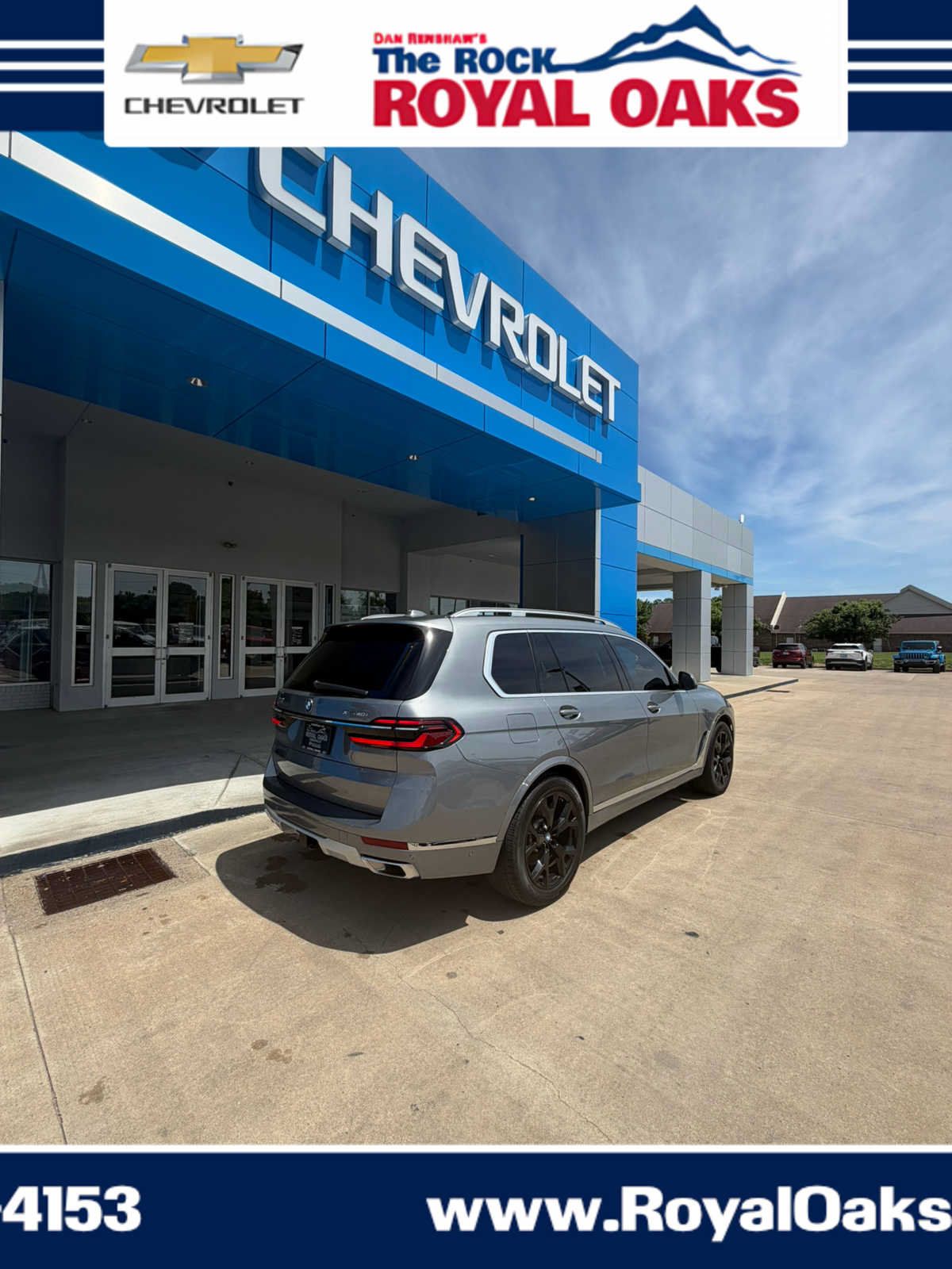 Used 2023 BMW X7 xDrive40i w/ Premium Package AWD/4WD image 7