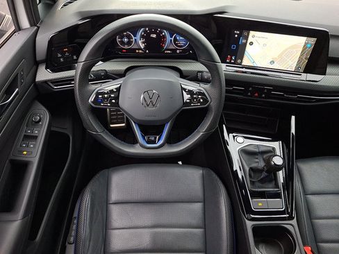 Used 2024 Volkswagen Golf R image 11